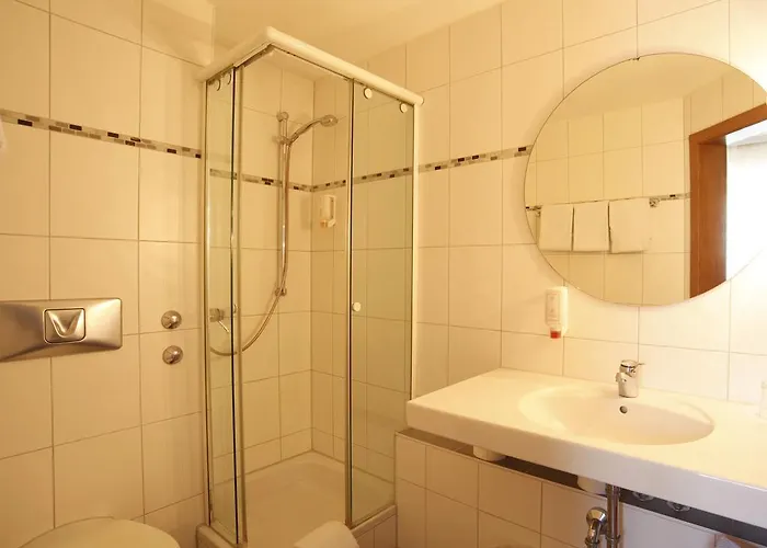 Hotel Garni Zum Gockl 3*